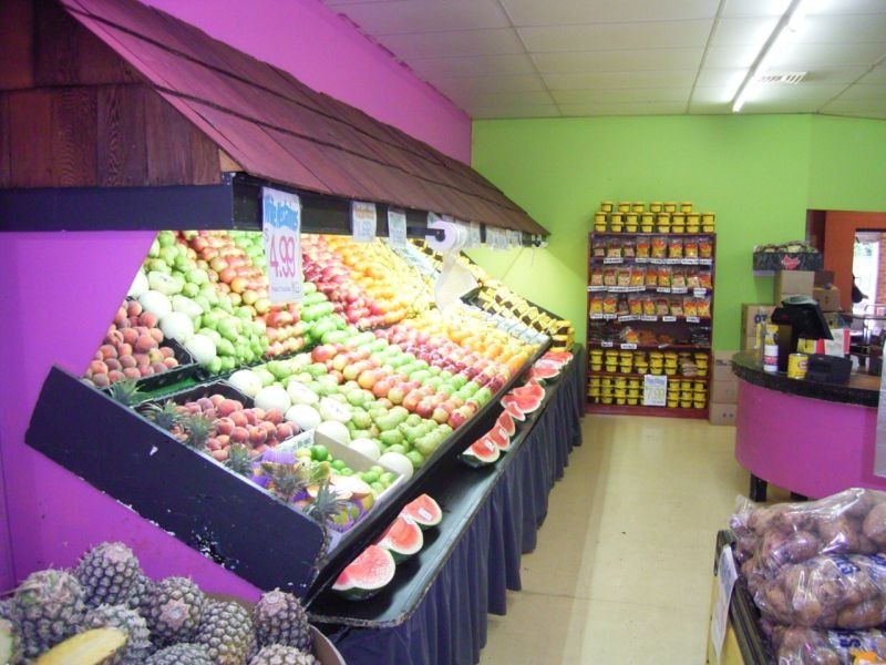Shop 8 Treelands Dr, Yamba NSW 2464