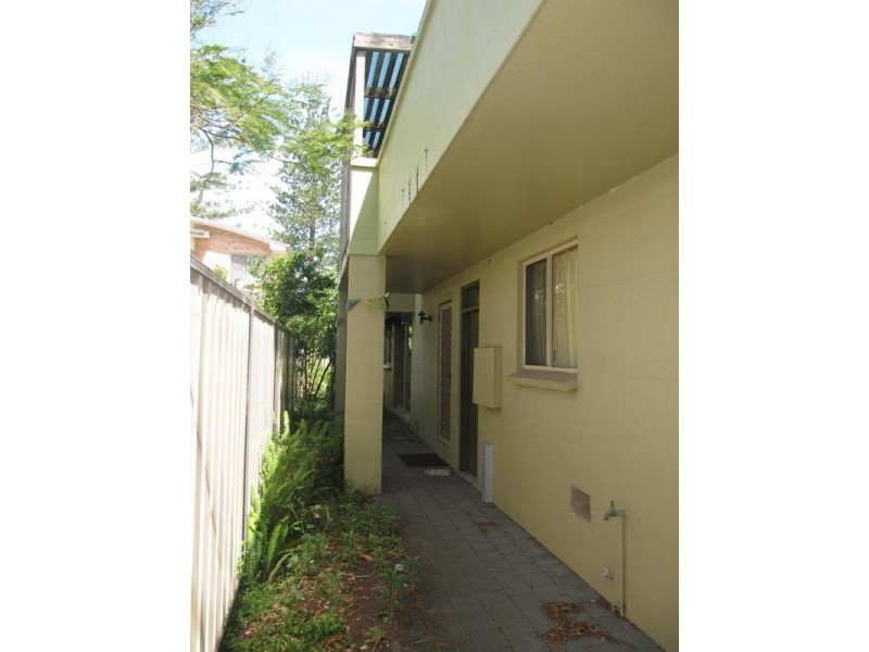 2/12 Harbour Street, Yamba NSW 2464