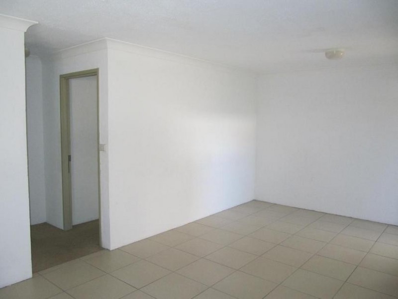 2/12 Harbour Street, Yamba NSW 2464