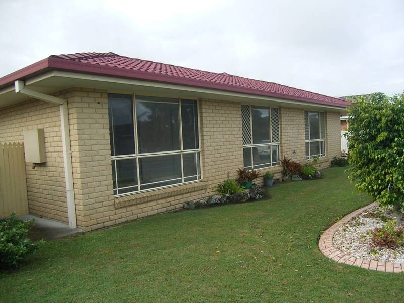 1/14 The Halyard, Yamba NSW 2464