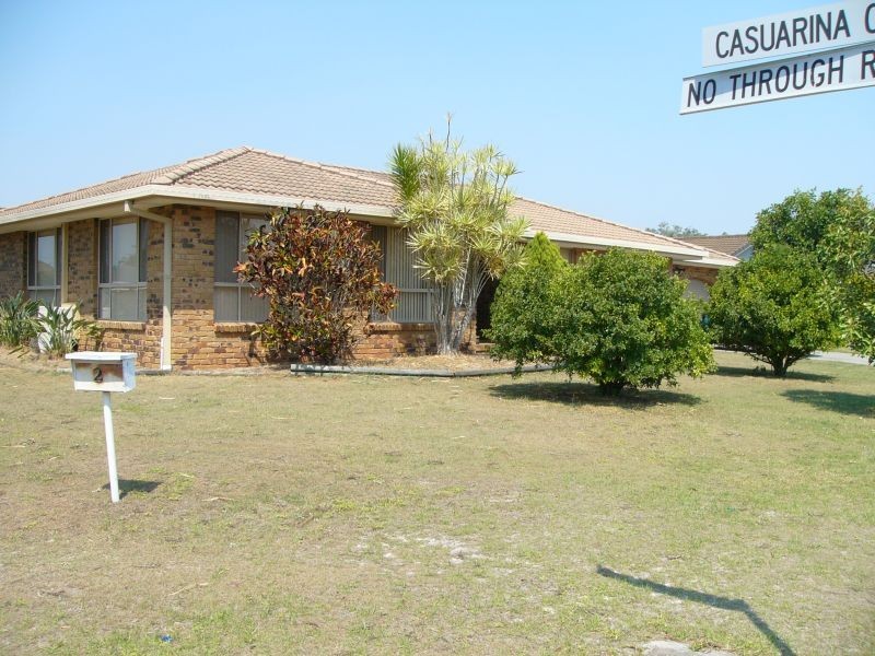2 Casuarina Close, Yamba NSW 2464