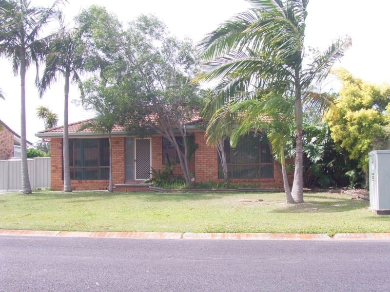 7 Boronia Crescent, Yamba NSW 2464