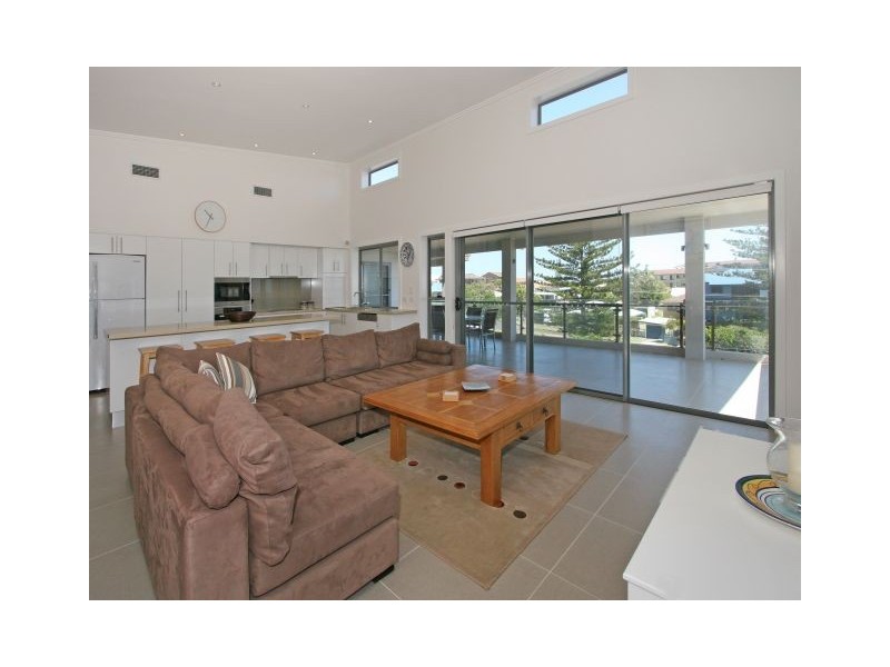 1/33 Clarence Street, Yamba NSW 2464