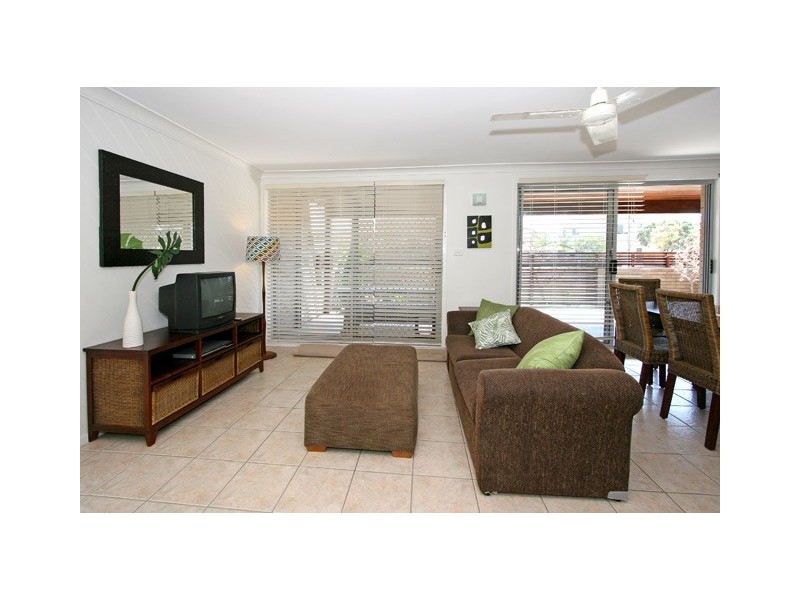 1/75 Yamba Street, Yamba NSW 2464