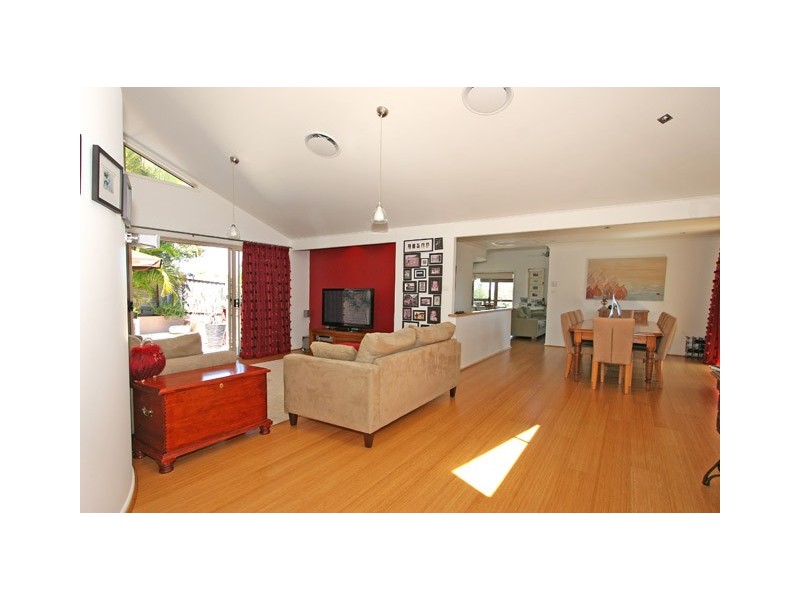 45 Yamba Street, Yamba NSW 2464