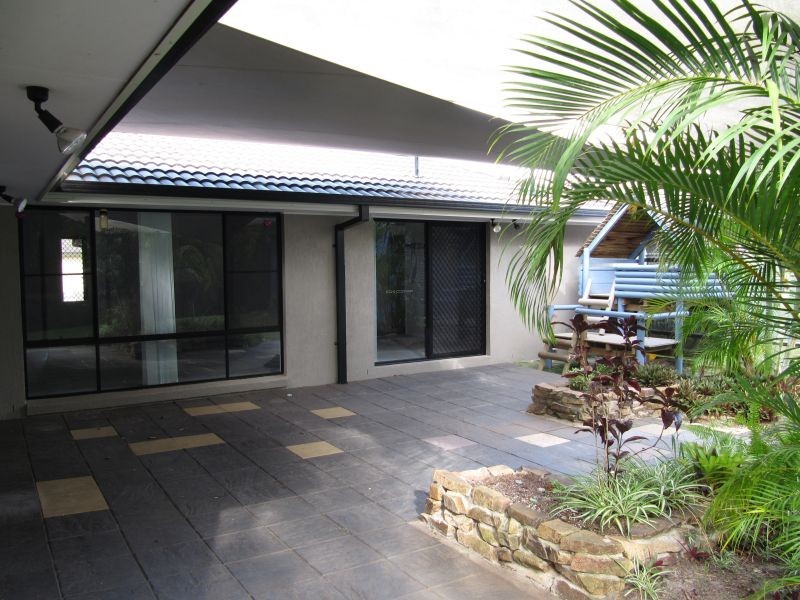 17 Orion Dr, Yamba NSW 2464