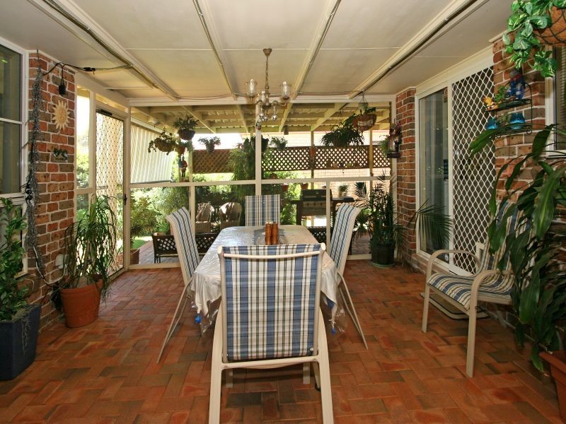 5 Abelia Ave, Yamba NSW 2464