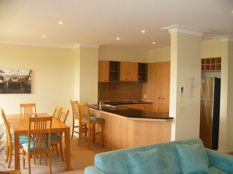 20 Pacific Parade, Yamba NSW 2464