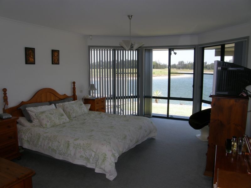 27 Taine Crt, Yamba NSW 2464