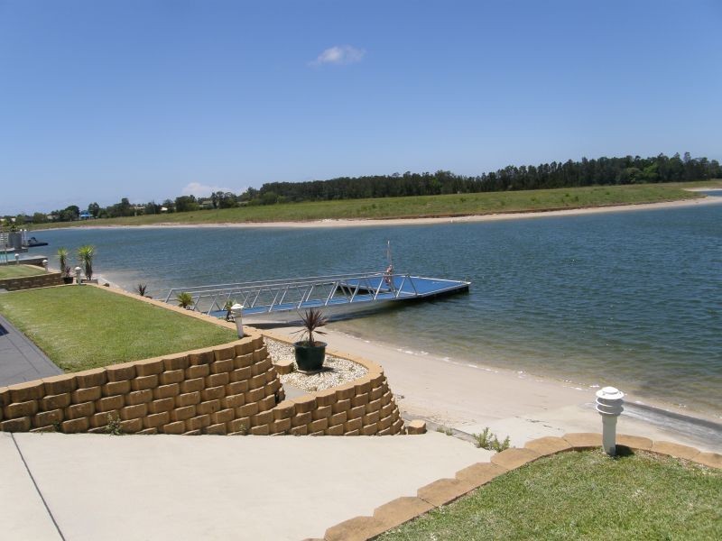 27 Taine Crt, Yamba NSW 2464