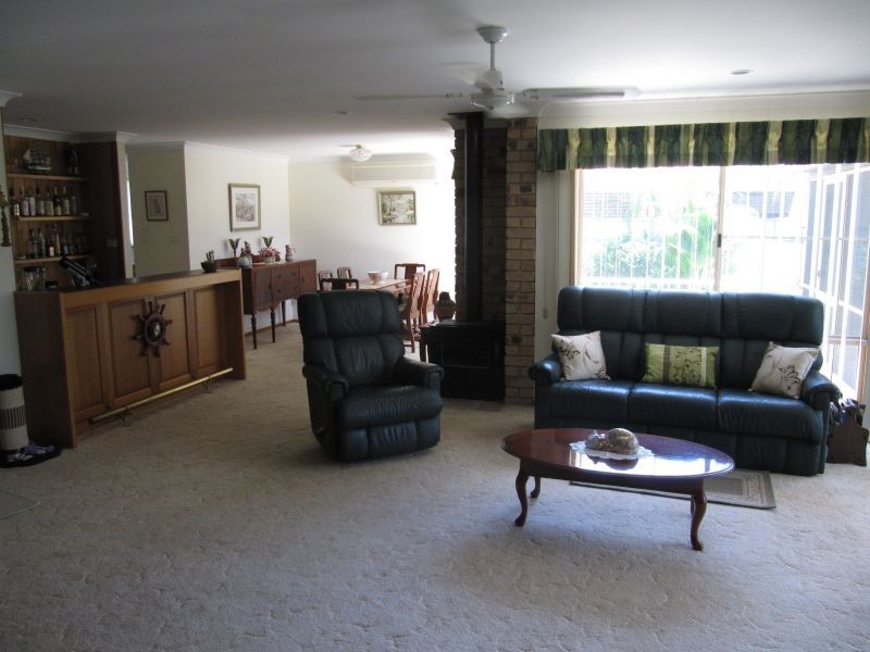 8 The Peninsula, Yamba NSW 2464