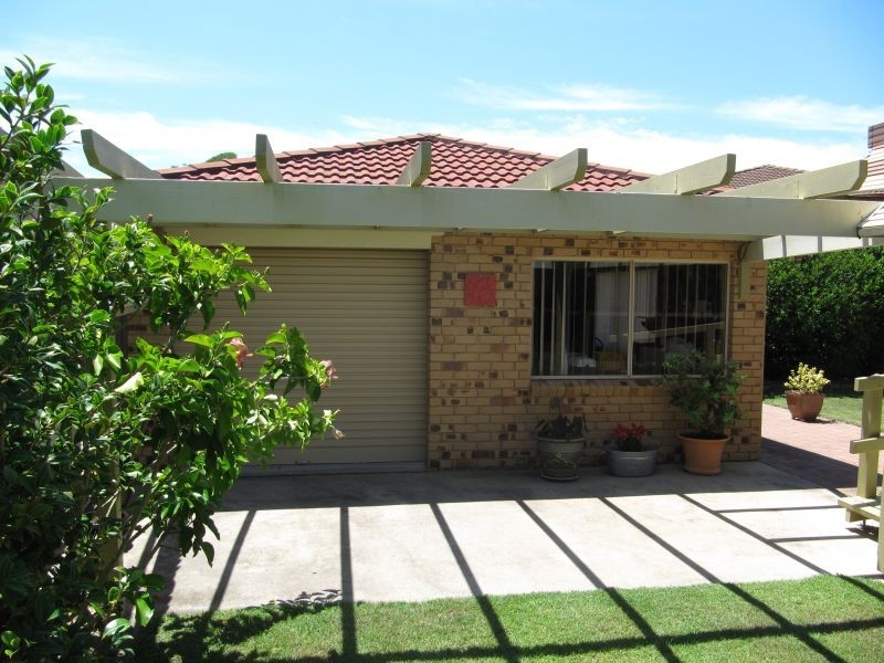 8 The Peninsula, Yamba NSW 2464