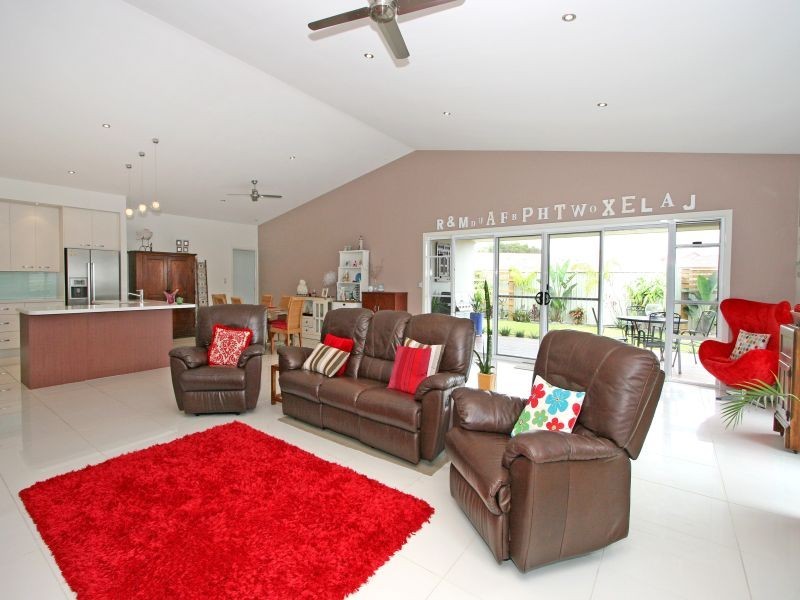7 Bessey Close, Yamba NSW 2464