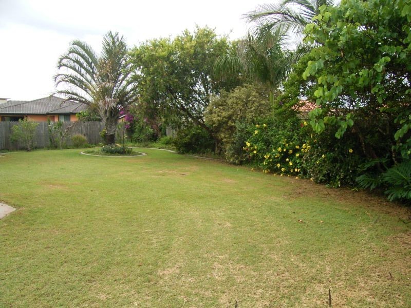 7 Plover Close, Yamba NSW 2464