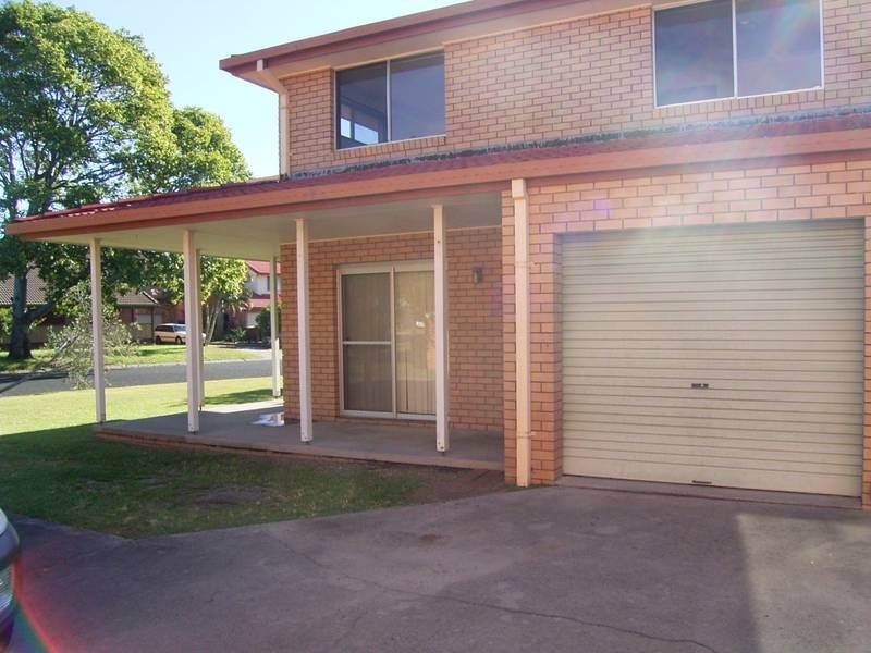 6 Mariners Way, Yamba NSW 2464