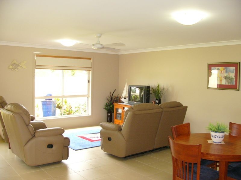 31 William Avenue, Yamba NSW 2464