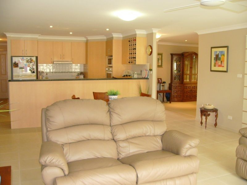 31 William Avenue, Yamba NSW 2464