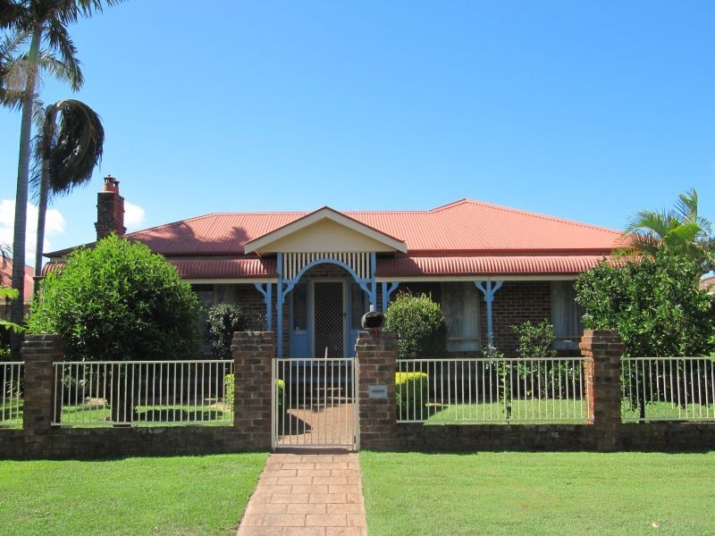 7 Waratah Ave, Yamba NSW 2464