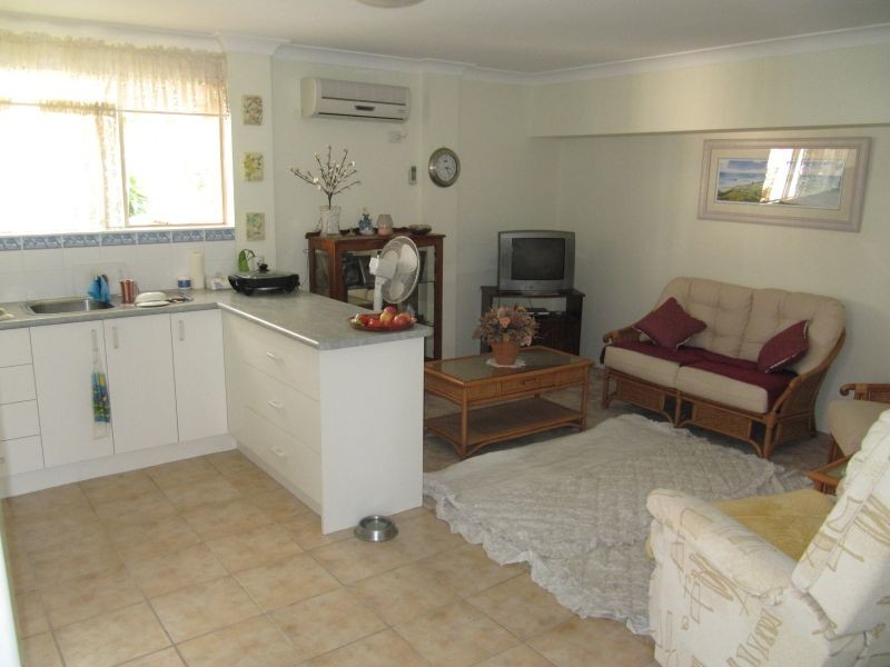 7 Waratah Ave, Yamba NSW 2464