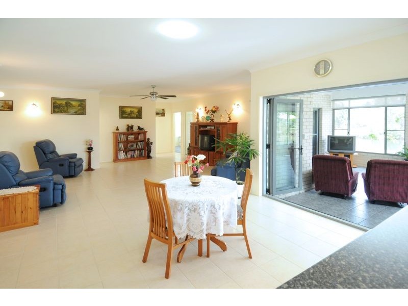 3 Newport Island Circuit, Yamba NSW 2464