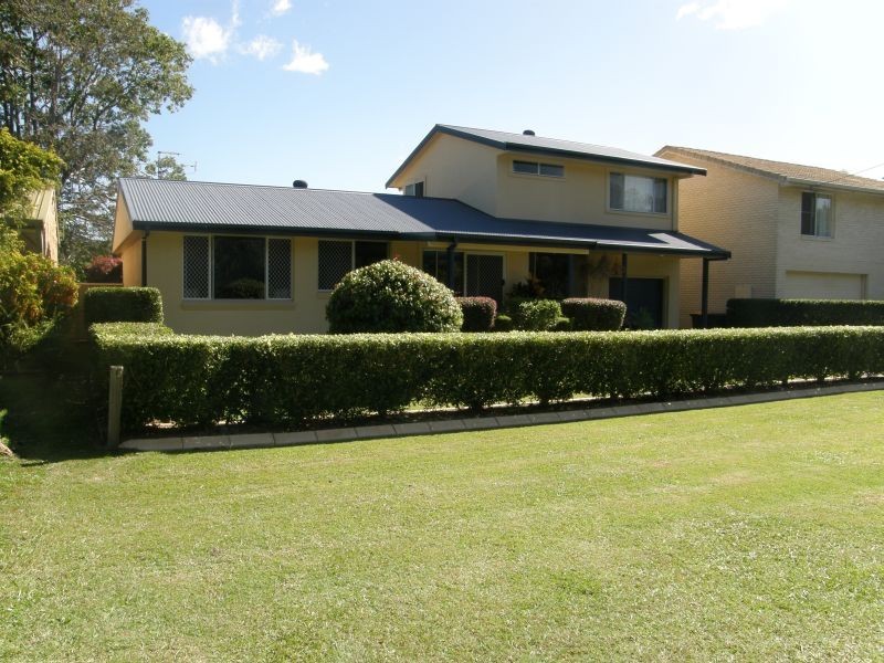 27 Shores Drive, Yamba NSW 2464