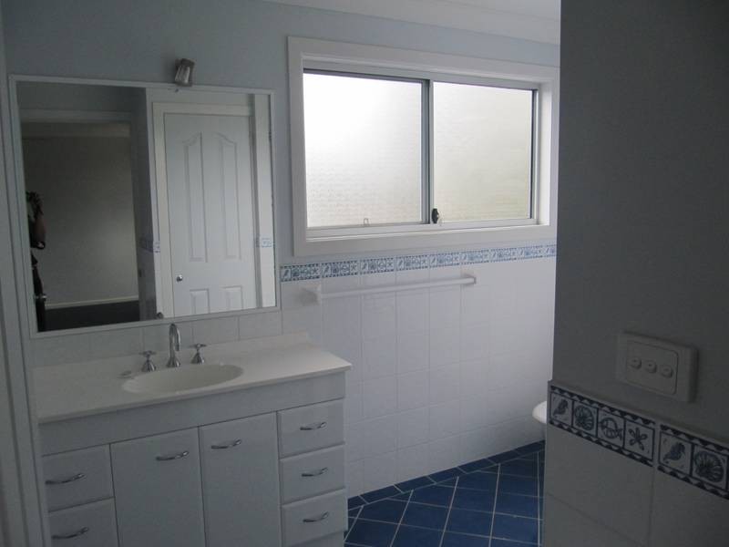 27 Shores Drive, Yamba NSW 2464