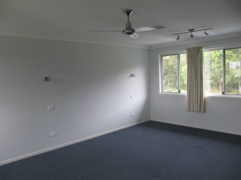 27 Shores Drive, Yamba NSW 2464