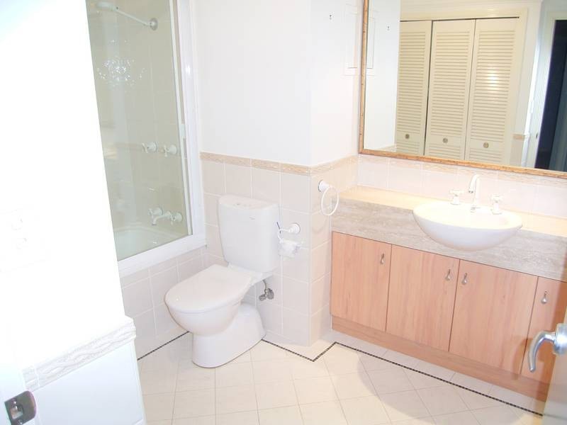 10/19-20 Pacific Parade, Yamba NSW 2464