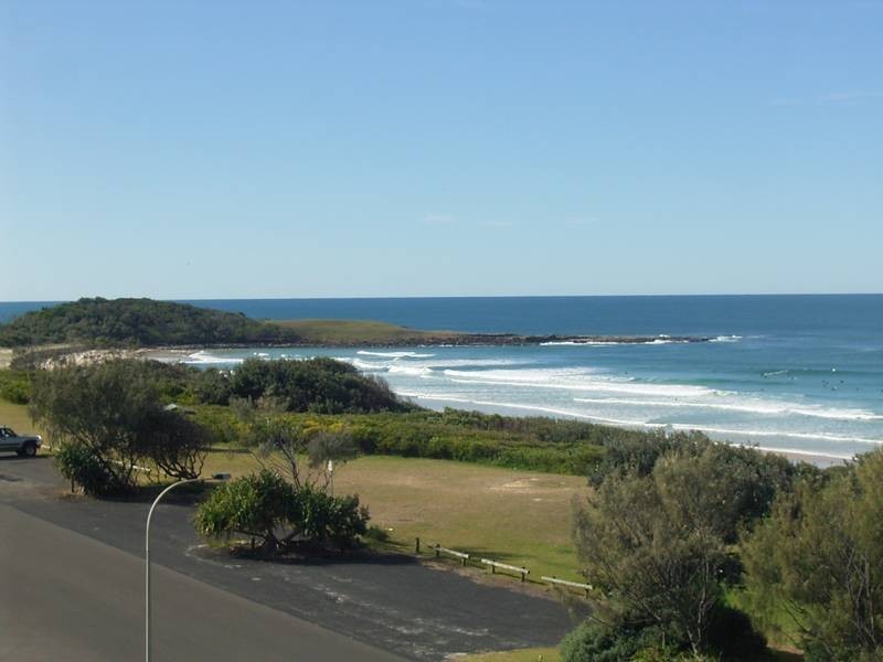 10/19-20 Pacific Parade, Yamba NSW 2464