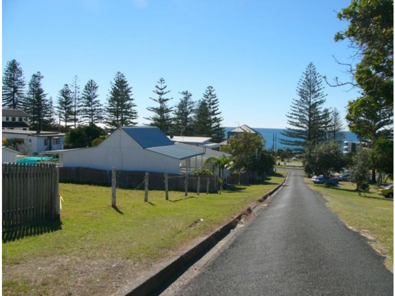 19 Queen Street, Yamba NSW 2464