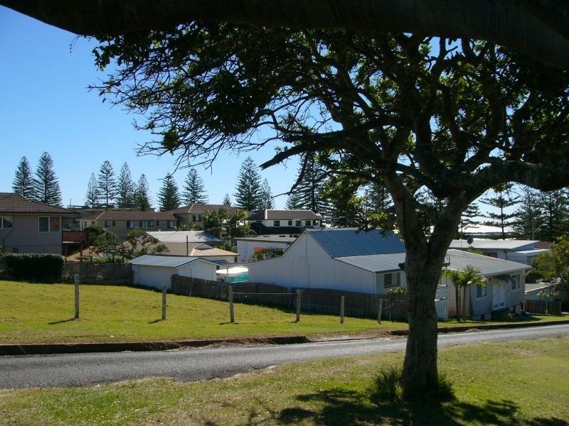 19 Queen Street, Yamba NSW 2464