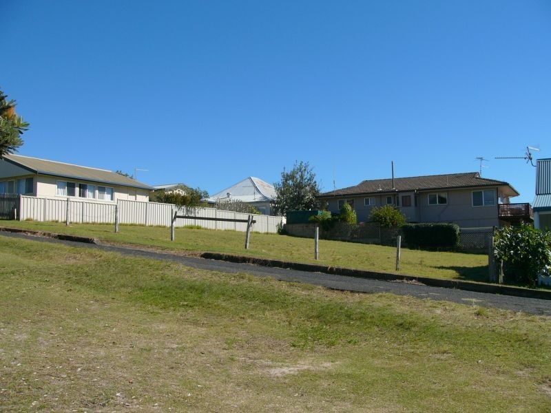 19 Queen Street, Yamba NSW 2464
