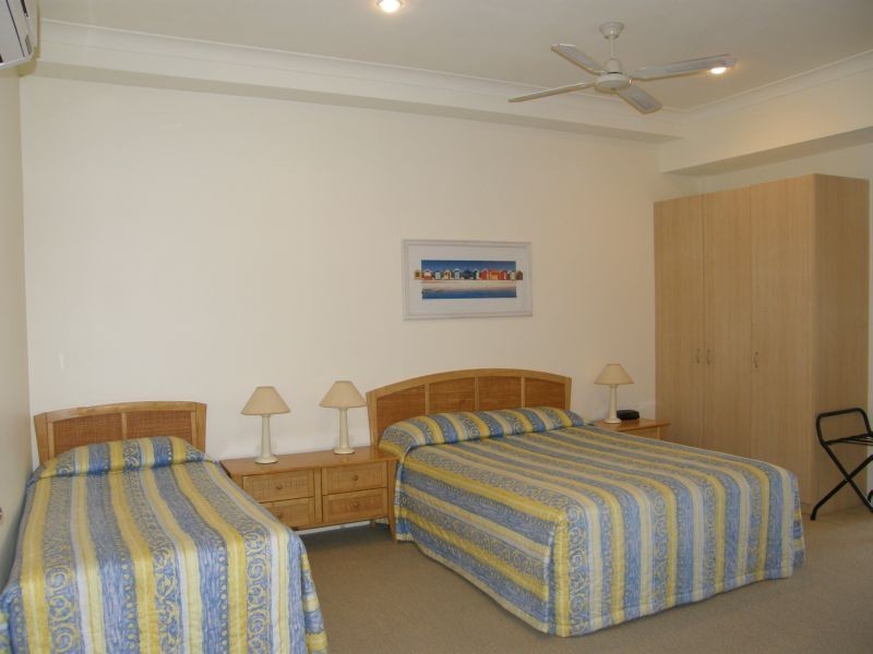 2 Queen Street, Yamba NSW 2464