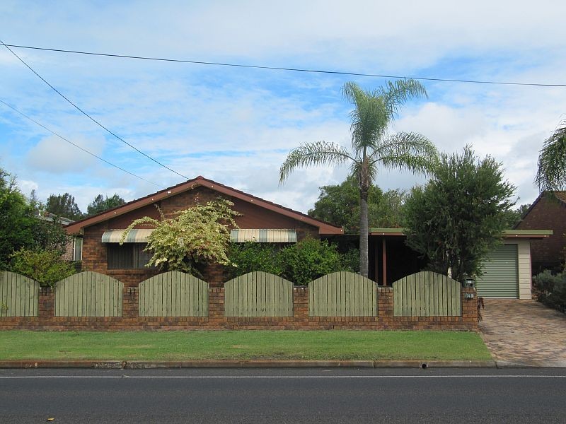 174 Yamba Road, Yamba NSW 2464
