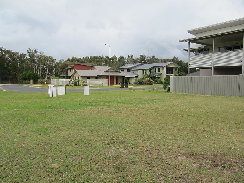 2 William Avenue, Yamba NSW 2464