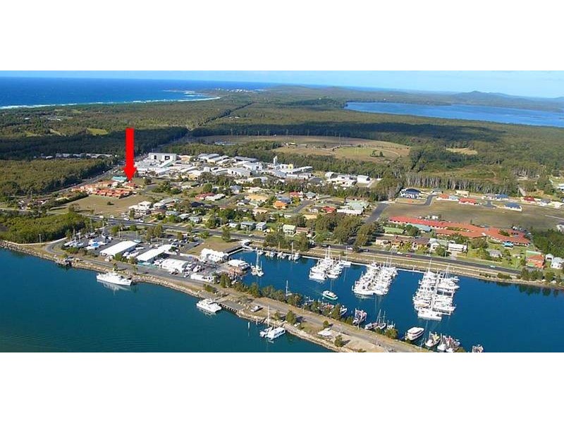 1 Phoenix Close, Yamba NSW 2464