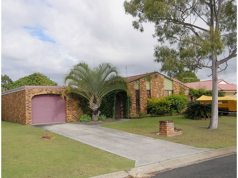 5 Grevillia Avenue, Yamba NSW 2464