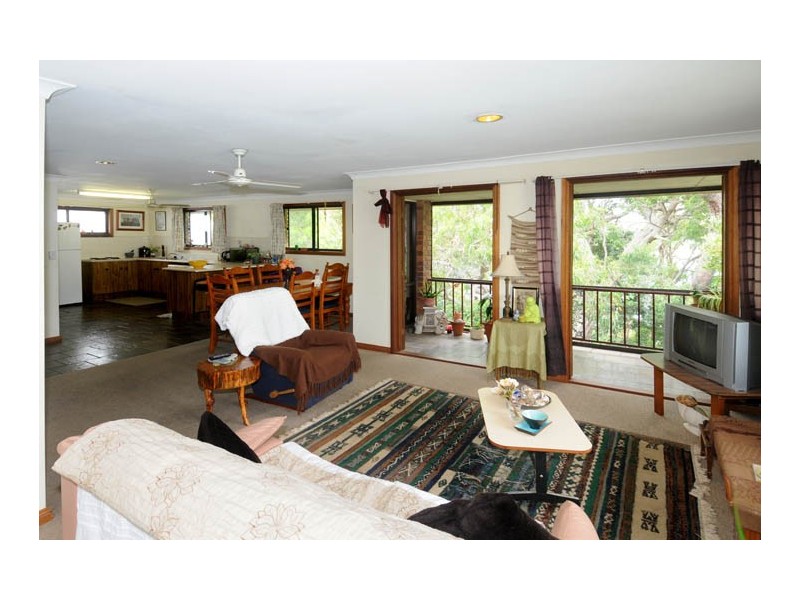 175 Lakes Blvd, Wooloweyah NSW 2464