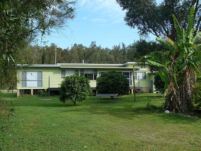 45 Sullivans Road, Yamba NSW 2464
