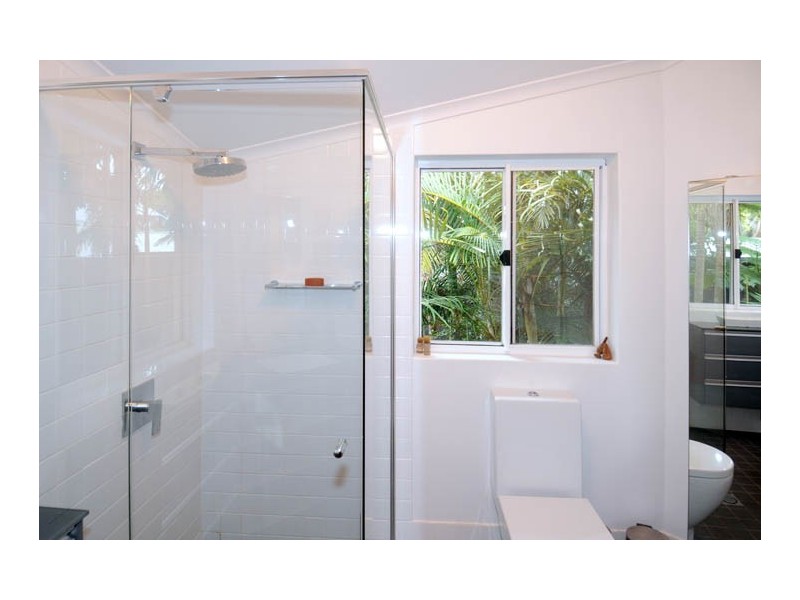 47 Lakes Blvd, Wooloweyah NSW 2464