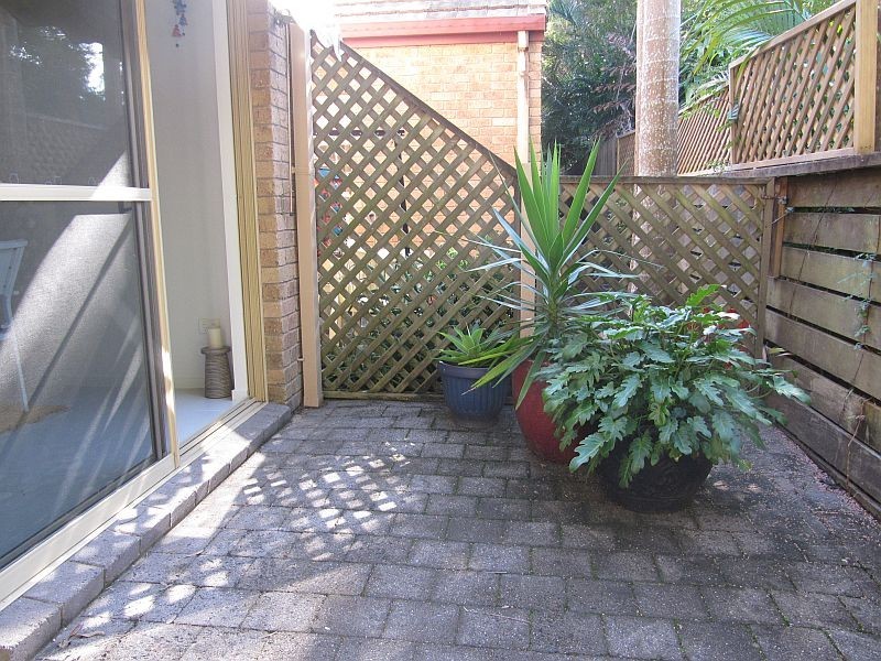 4/16 Beach Street, Yamba NSW 2464