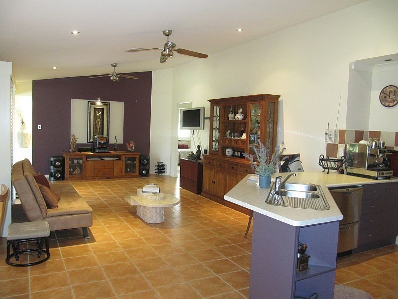 11 King Parrot Parade, Gulmarrad NSW 2463