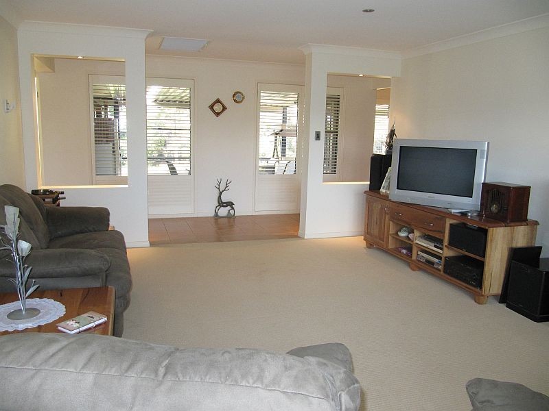 11 King Parrot Parade, Gulmarrad NSW 2463