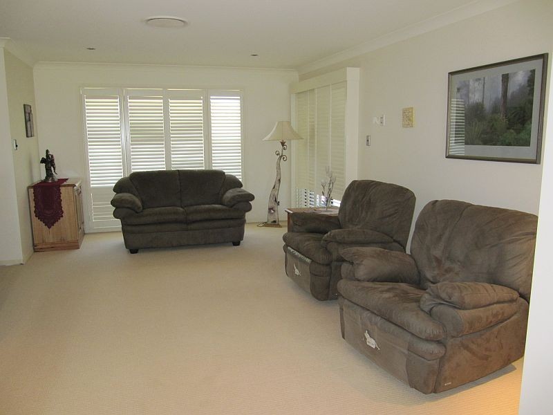 11 King Parrot Parade, Gulmarrad NSW 2463