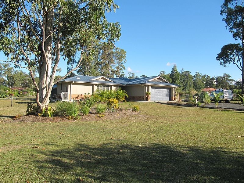 11 King Parrot Parade, Gulmarrad NSW 2463