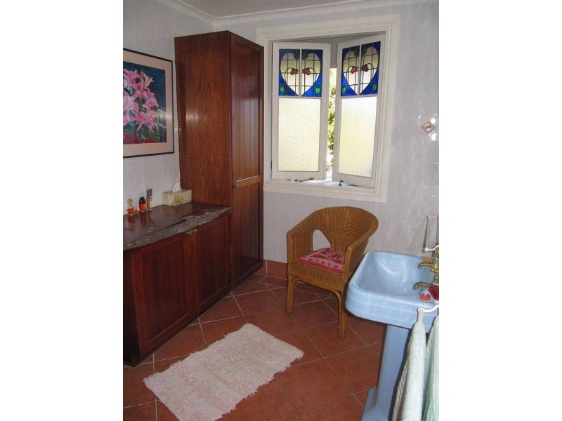 24 Young Street, Wooloweyah NSW 2464