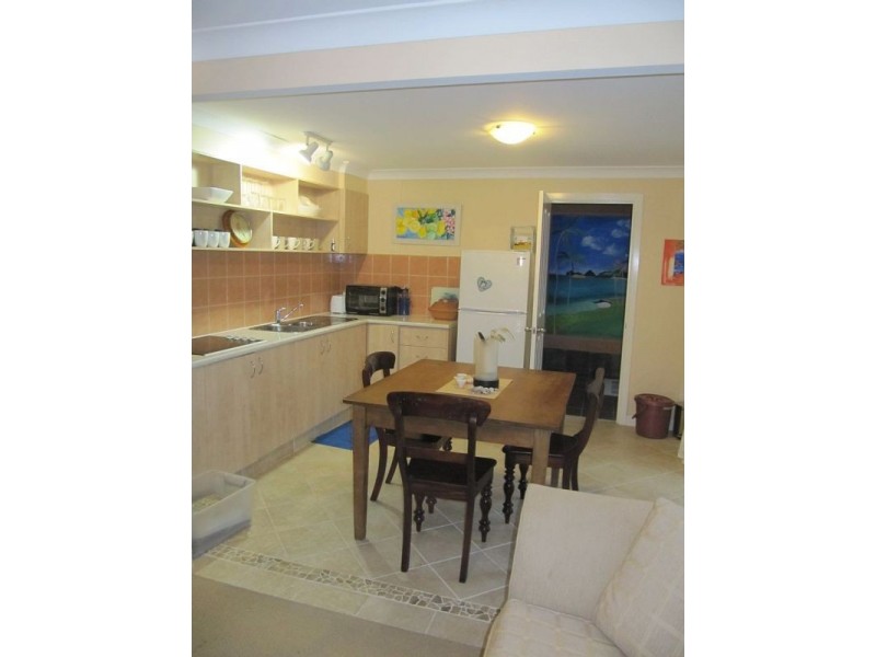 24 Young Street, Wooloweyah NSW 2464