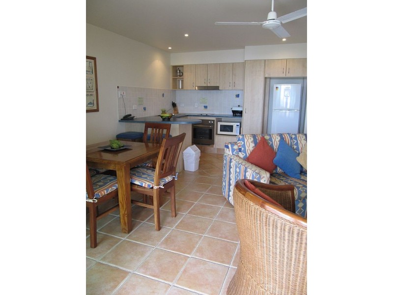 8/7 Queen Street, Yamba NSW 2464