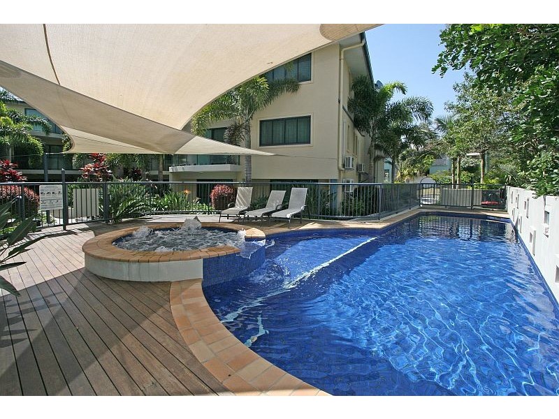 8/7 Queen Street, Yamba NSW 2464