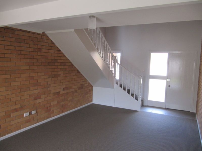 2/4 Mariners Way, Yamba NSW 2464